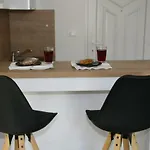 Stylish Apartment In City Center